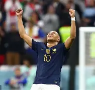 姆巴佩高光时刻集锦 姆巴佩高光时刻集锦